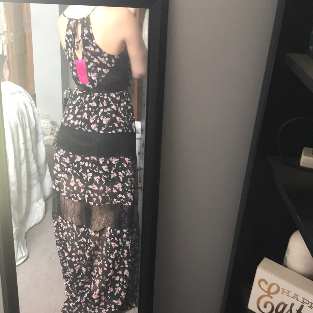 NWT Black Floral Maxi Dress - Picture 7 of 8